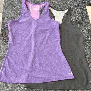 Under Armour heat gear tank set of 2 women’s size S